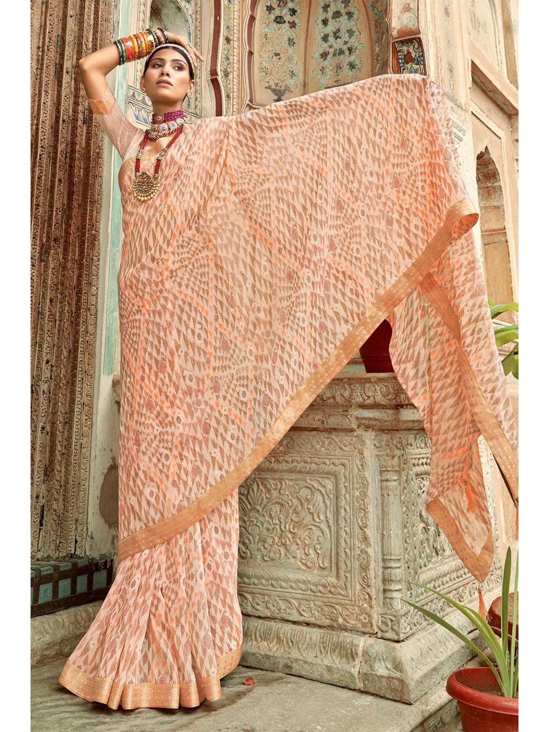 

KARAGIRI Peach-Coloured & Orange Georgette Saree