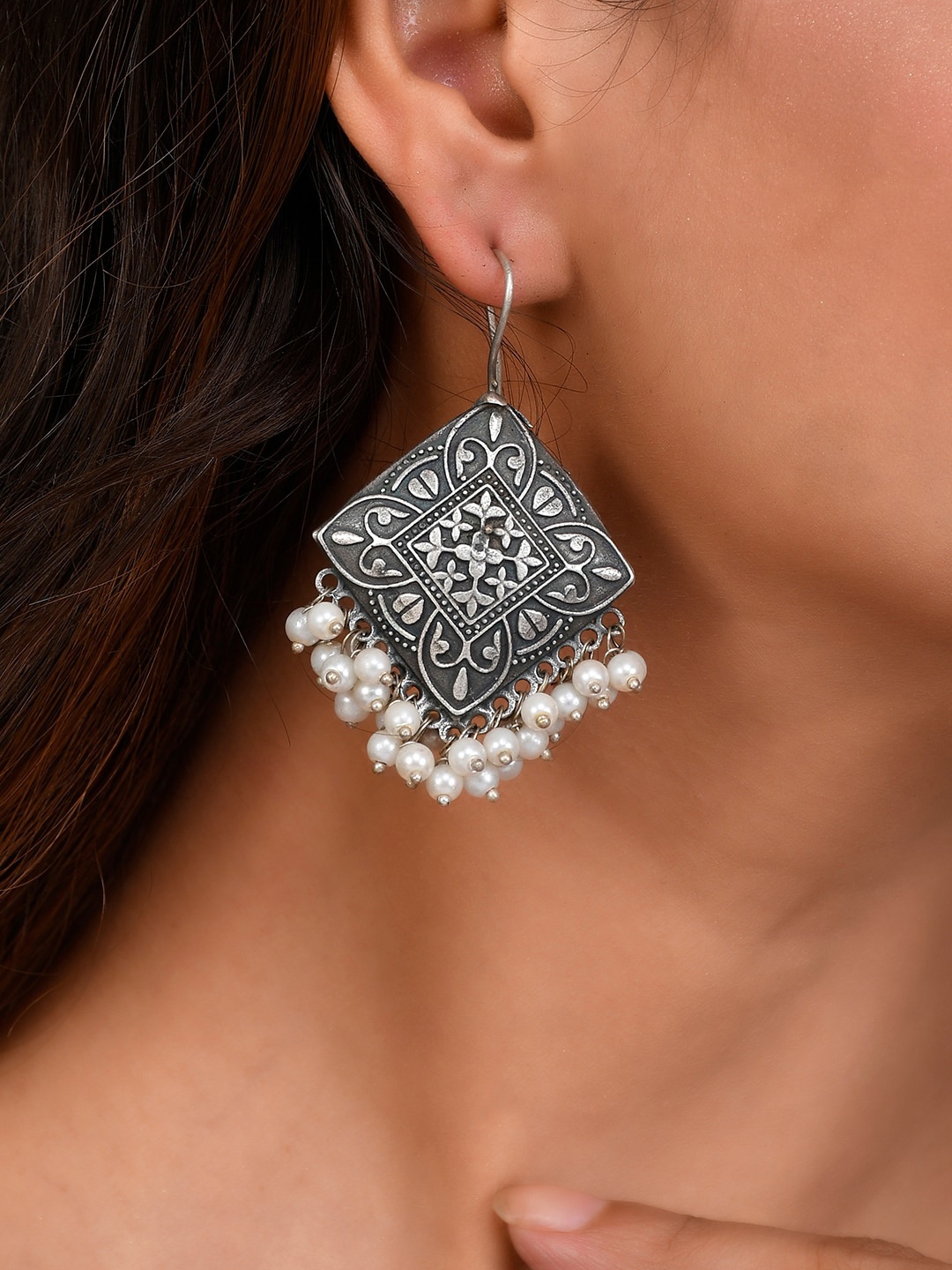 

AQUASTREET JEWELS Silver-Plated & White Square shaped Drop Earrings