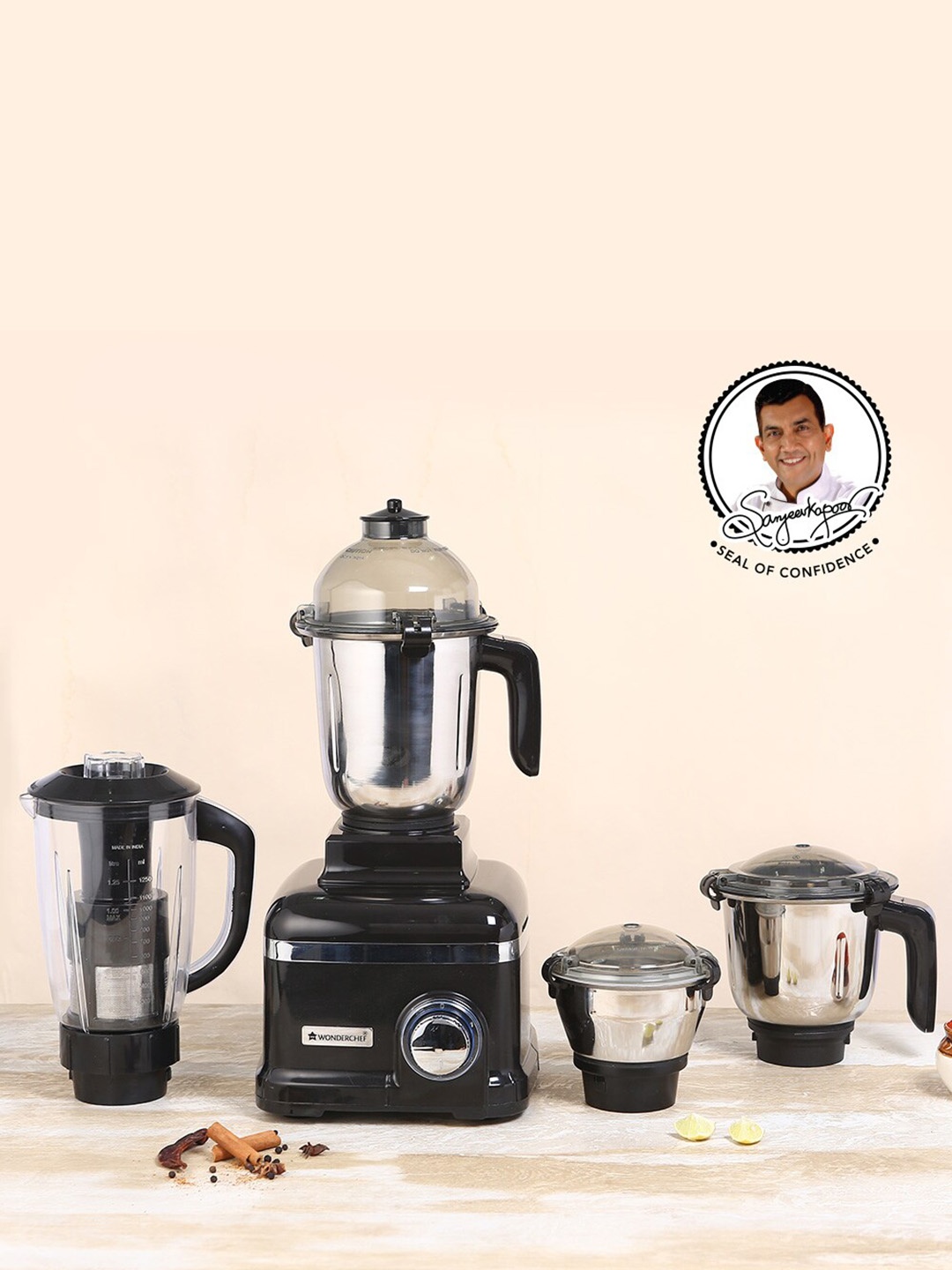 

Wonderchef Black Sumo Mixer Grinder with 4 Stainless Steel Jars