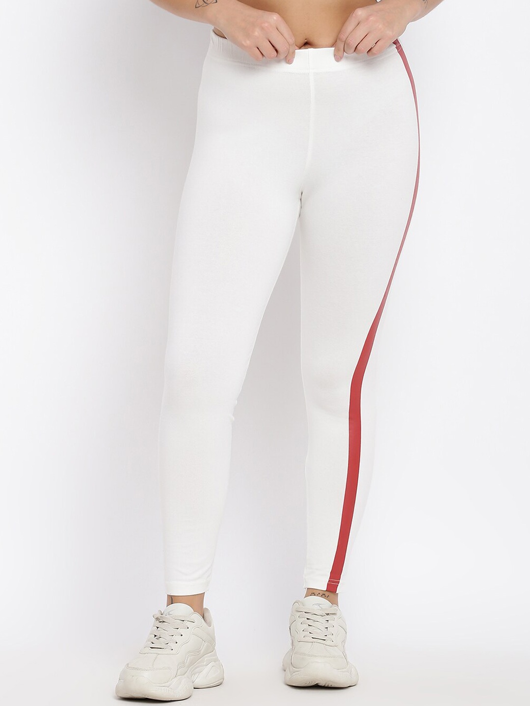 

abof Women White Solid Tights