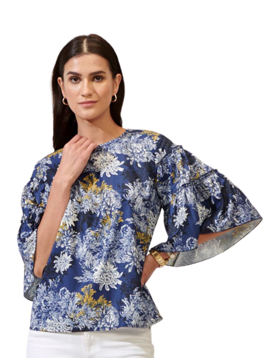 

Style Island Women Blue & White Floral Print Cape Top