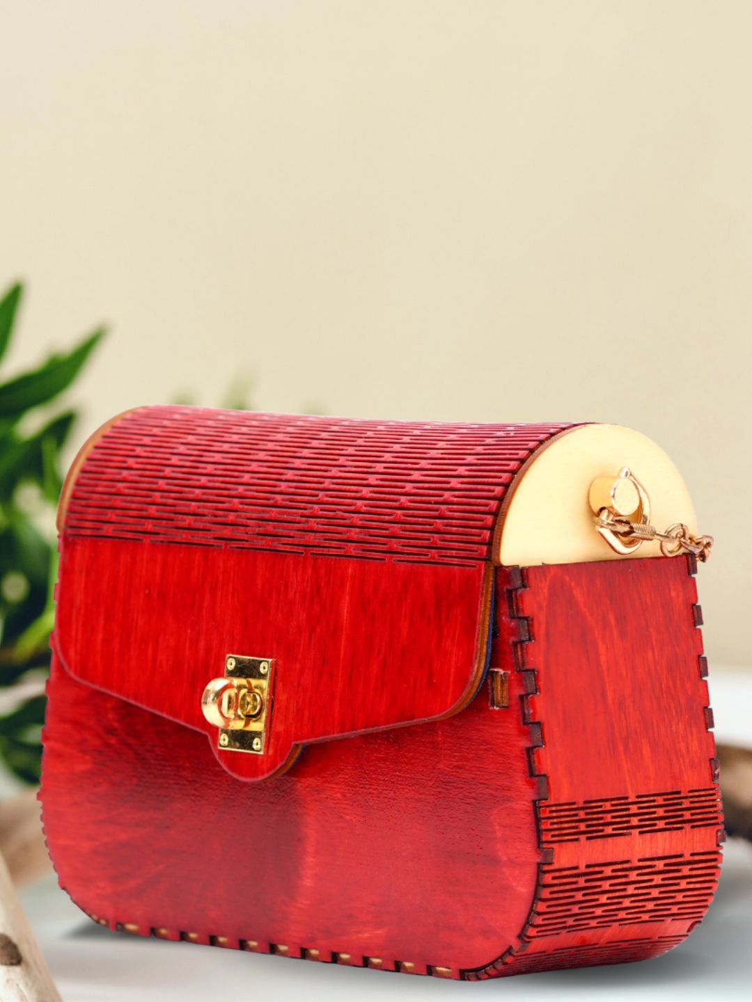 

scherico Red Textured Structured Handheld Bag