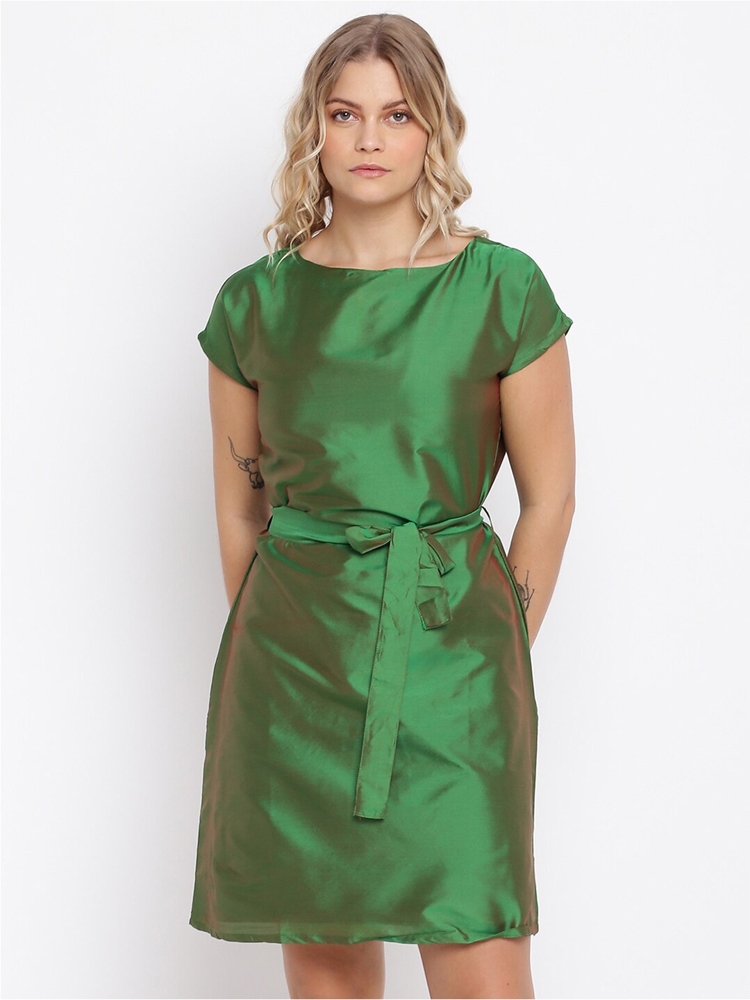 

abof Women Green Solid Boat Neck A-Line Dress