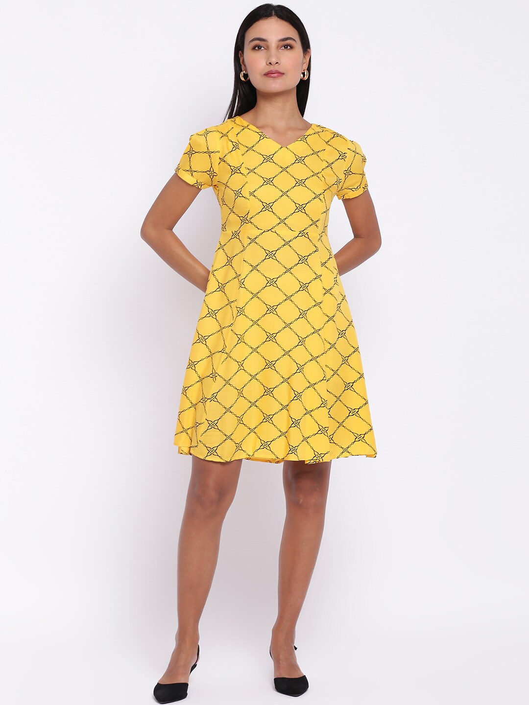 

abof Women Yellow Printed V-Neck Cotton A-Line Dress