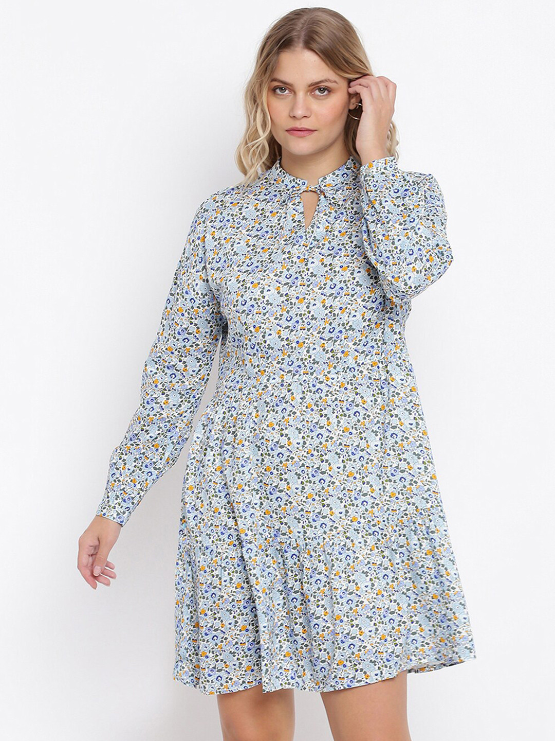 

abof Women White & Blue Floral Print Tie-Up Neck A-Line Dress