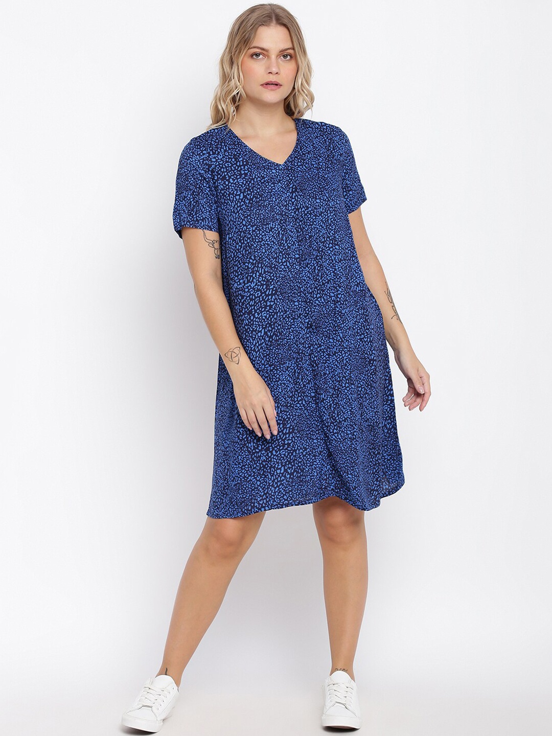 

abof Women Blue Animal Printed V-Neck A-Line Dress