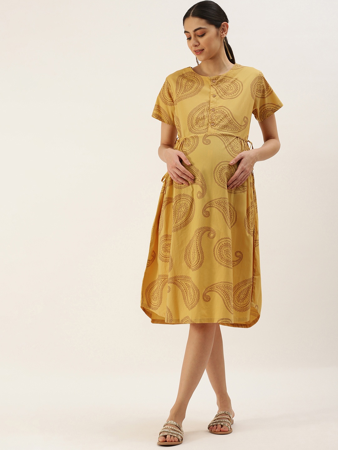 

Nejo Pure Cotton Ethnic Motifs Printed Maternity A-Line Dress, Yellow