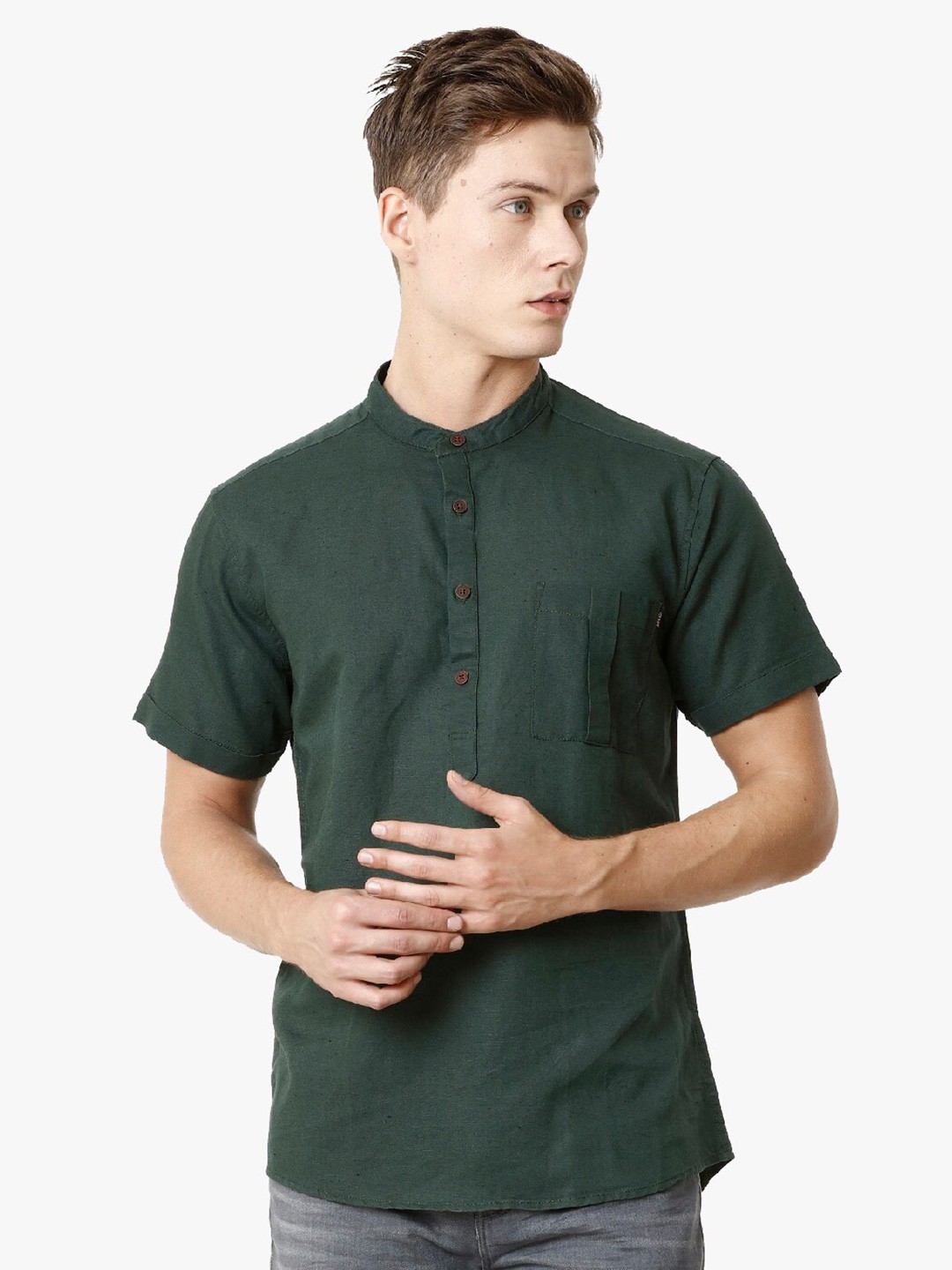 

Voi Jeans Men Green Slim Fit Cotton Casual Shirt