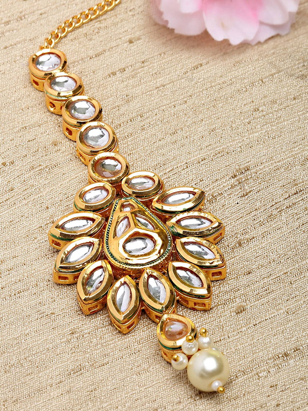 

KARATCART Gold-Plated White Kundan Studded & Beaded Maangtikka
