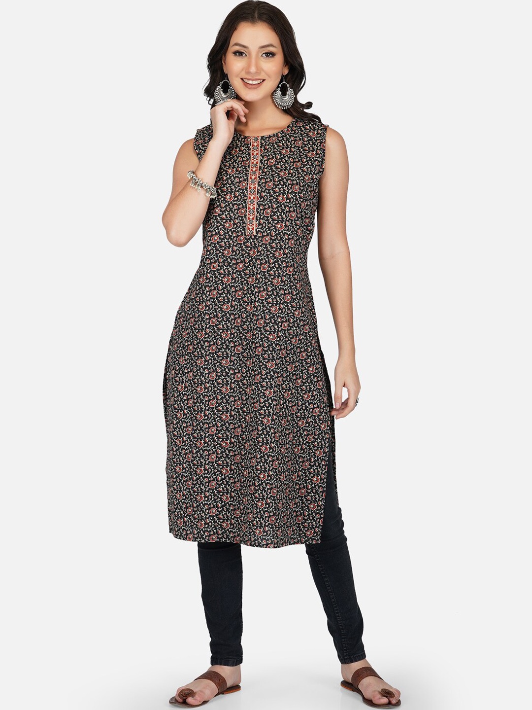 

METRO-FASHION Women Green Geometric Printed Floral Kurta