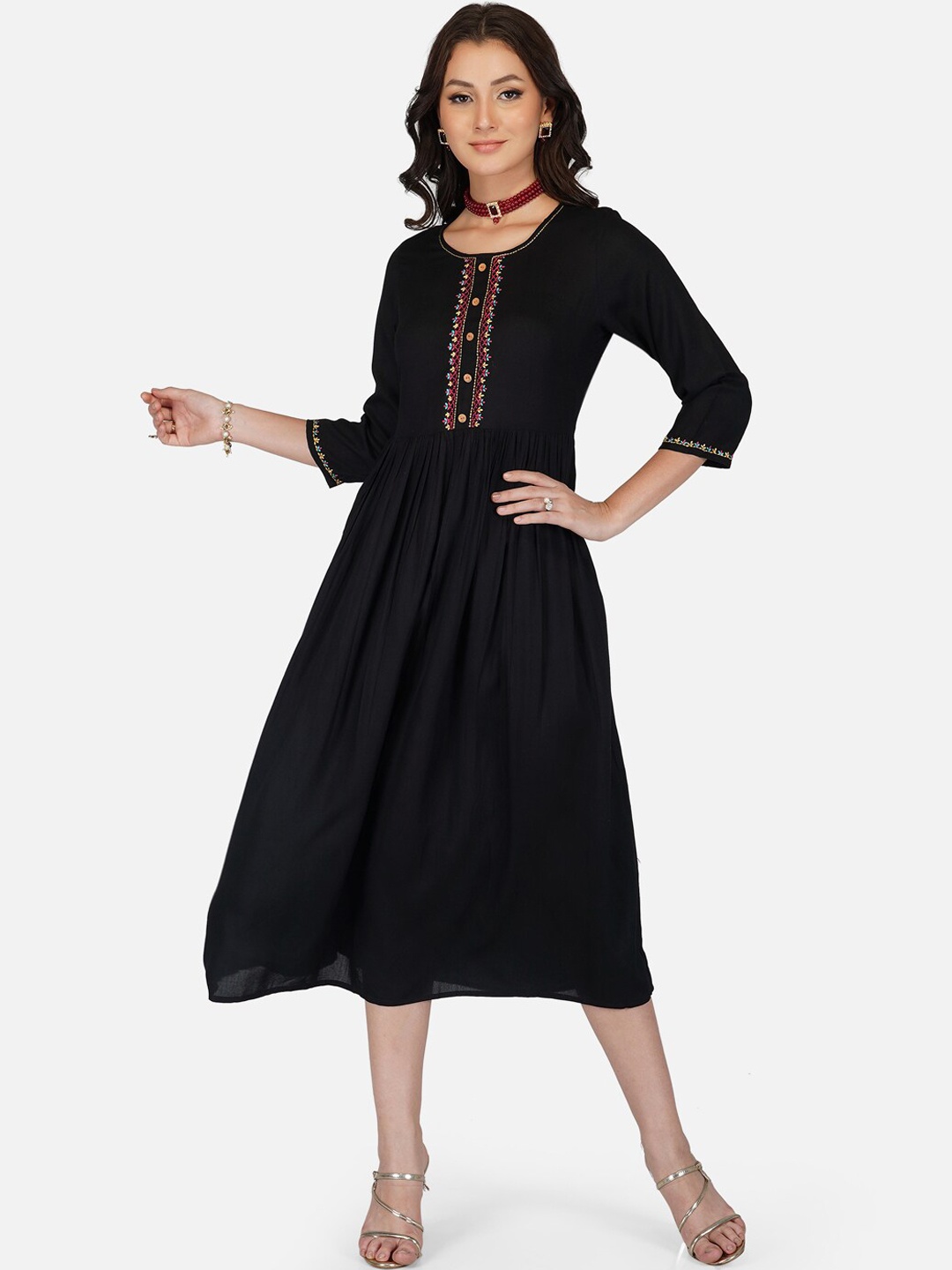 

METRO-FASHION Black & Red A-Line Midi Dress