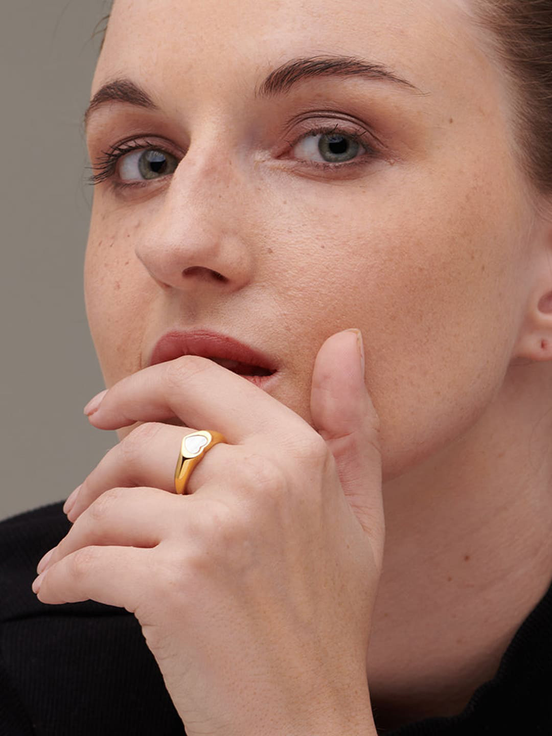 

PALMONAS Gold-Plated 18K White Heart Ring