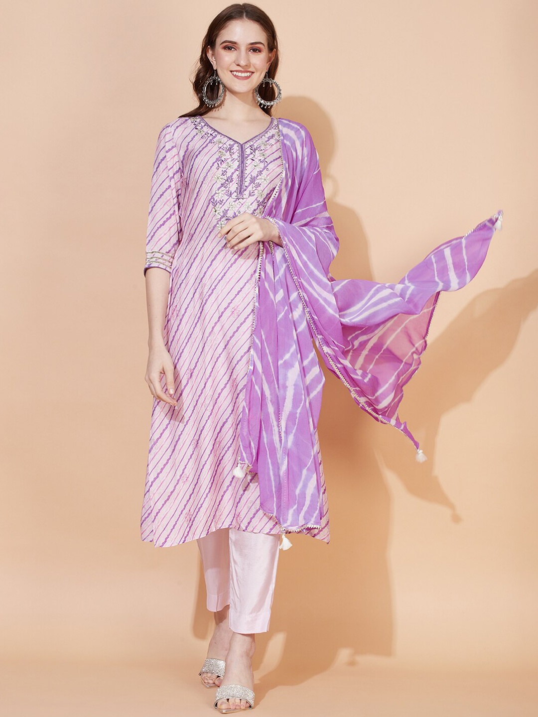 

FASHOR Women Floral Embroidered Kurta with Trousers & With Dupatta, Pink