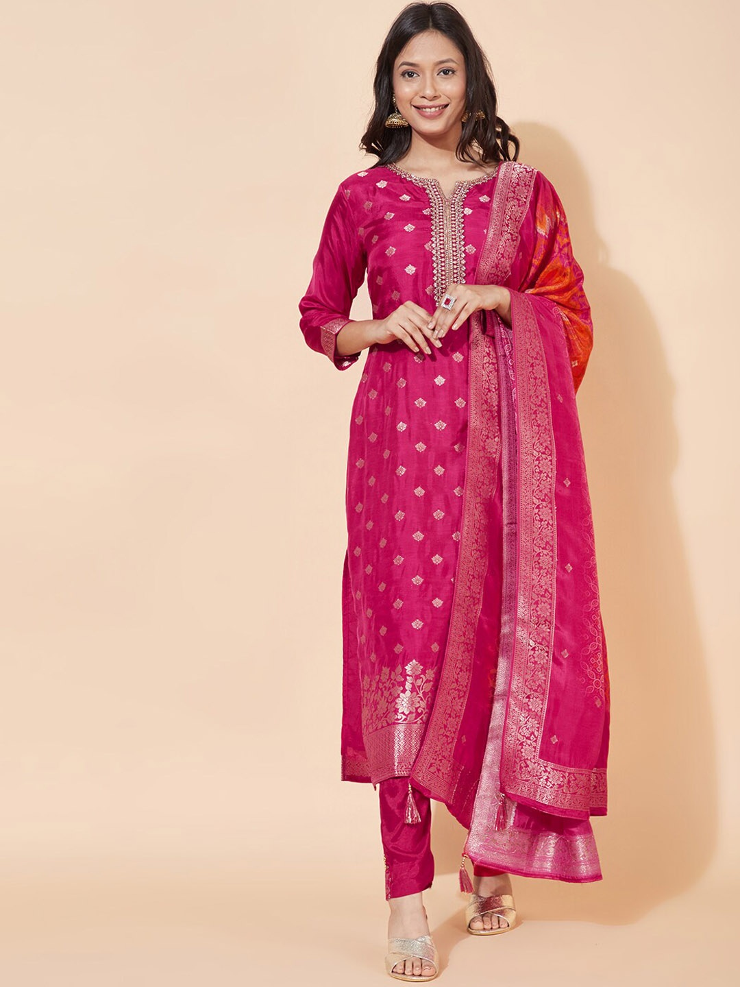 

FASHOR Women Pink Ethnic Motifs Embroidered Sequinned Kurta with Trousers & With Dupatta