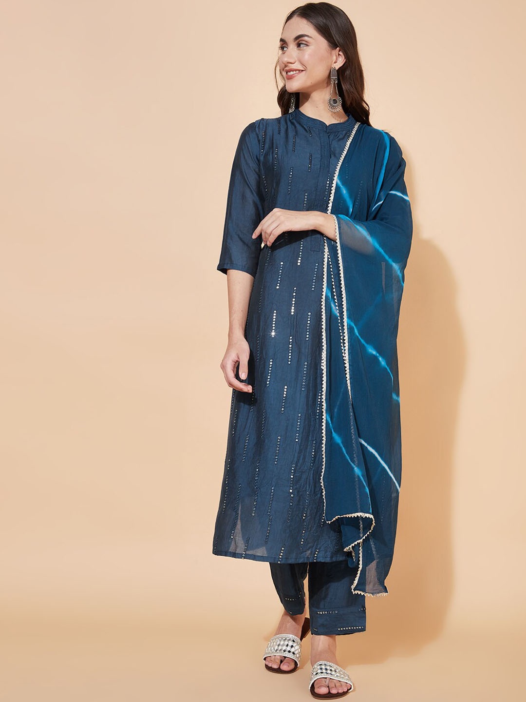 

FASHOR Women Ethnic Motifs Sequinned Chanderi Silk Kurta with Trousers & With Dupatta, Teal