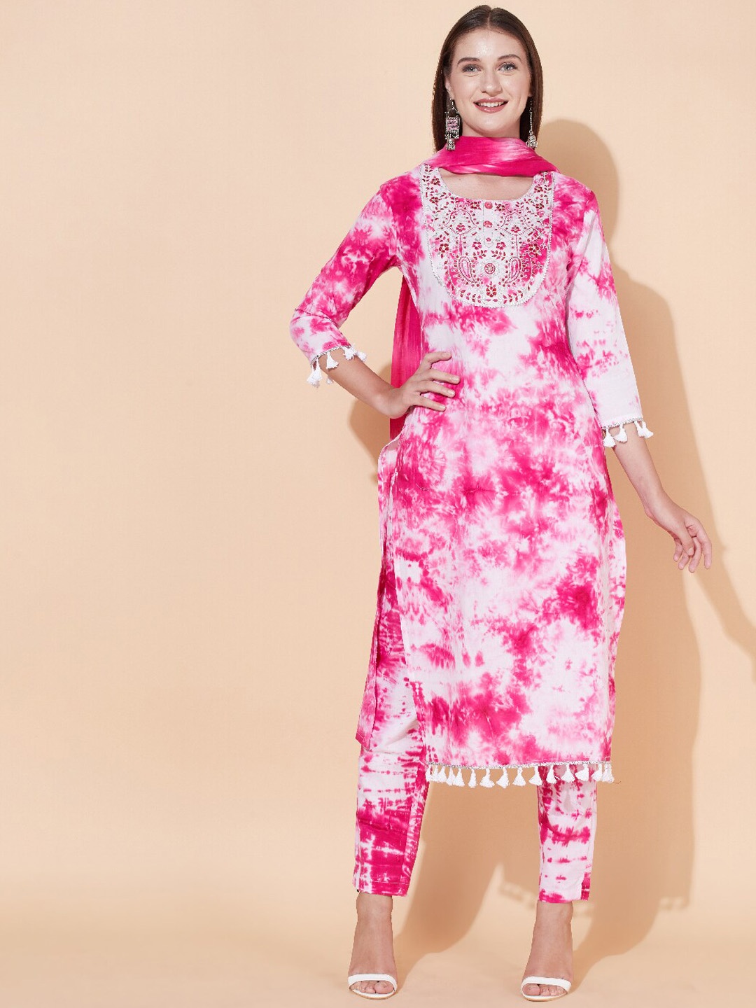 

FASHOR Women Ethnic Motifs Dyed Pure Cotton Kurta with Trousers & With Dupatta, Pink