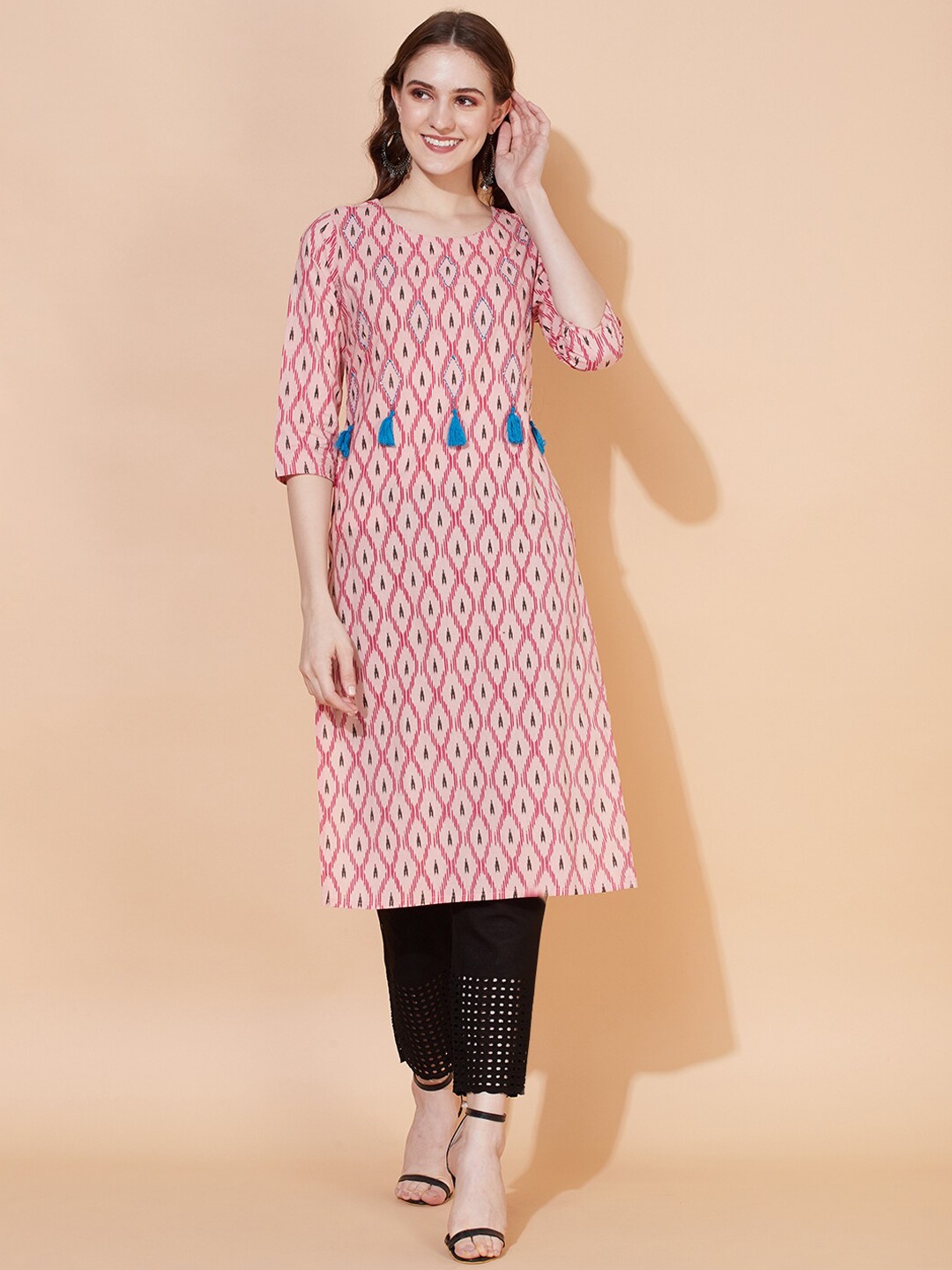 

FASHOR Women Pink & Black Printed Straight Kurta