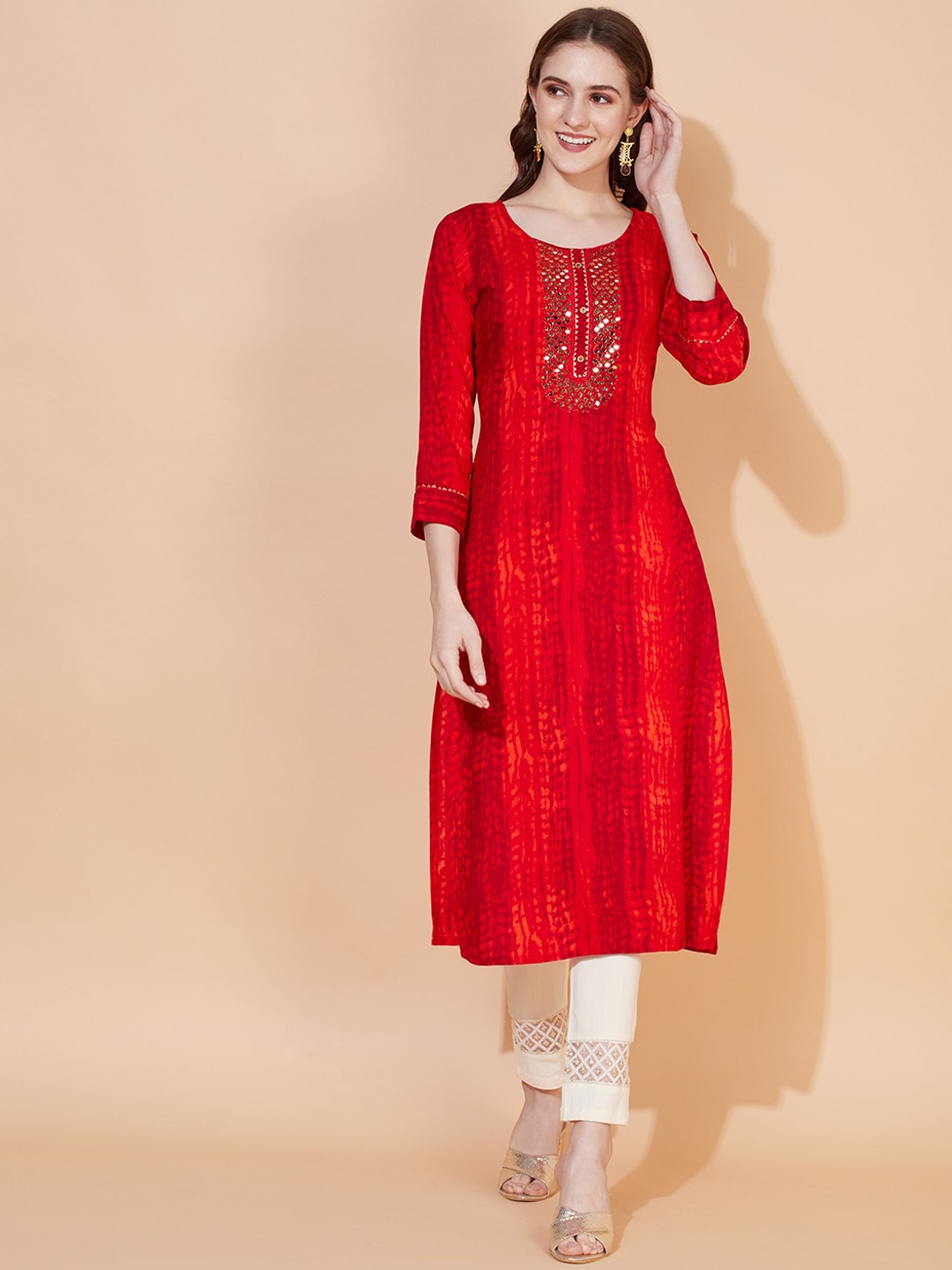 

FASHOR Women Red & Maroon Yoke Design Thread Work Kurta