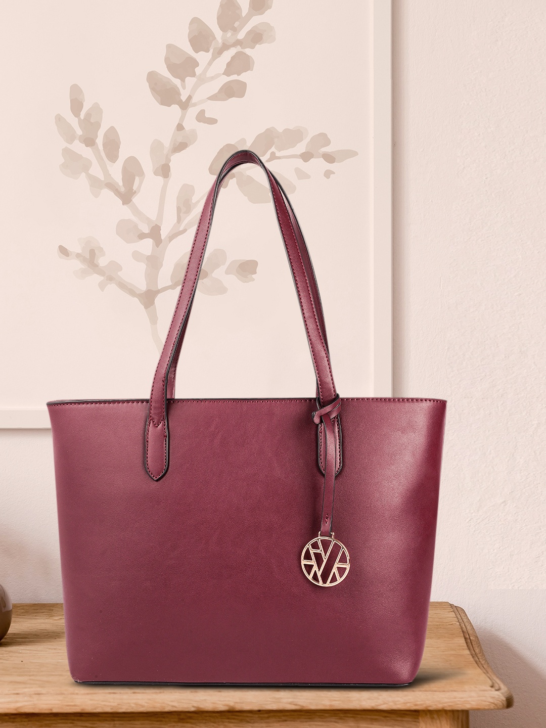 

Van Heusen Burgundy Structured Shoulder Bag