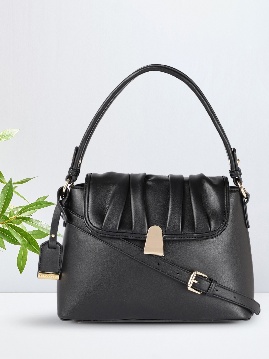 

Van Heusen Black Solid Satchel