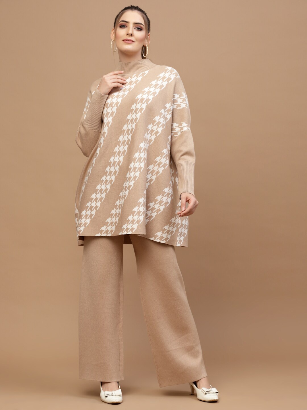 

Mafadeny Women Khaki Printed Top With Palazzo Co-ord Set