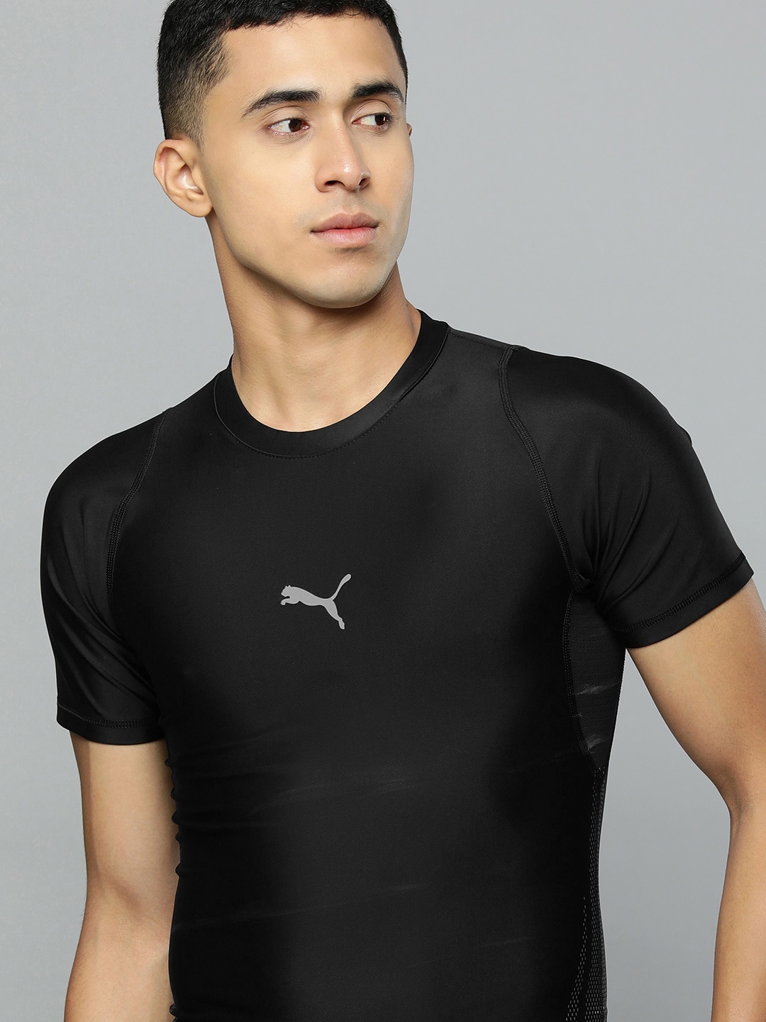 

Puma Men Black Solid dryCELL EXO-ADAPT Performance Tight T-shirt