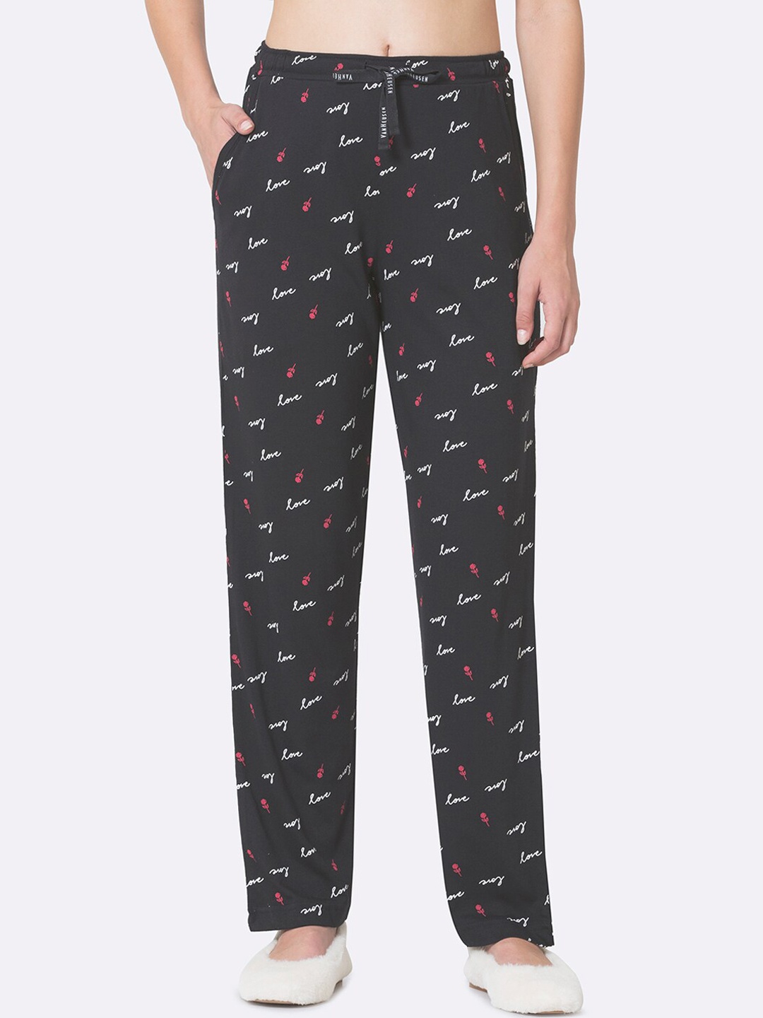 

Van Heusen Women Printed Lounge Pants, Black