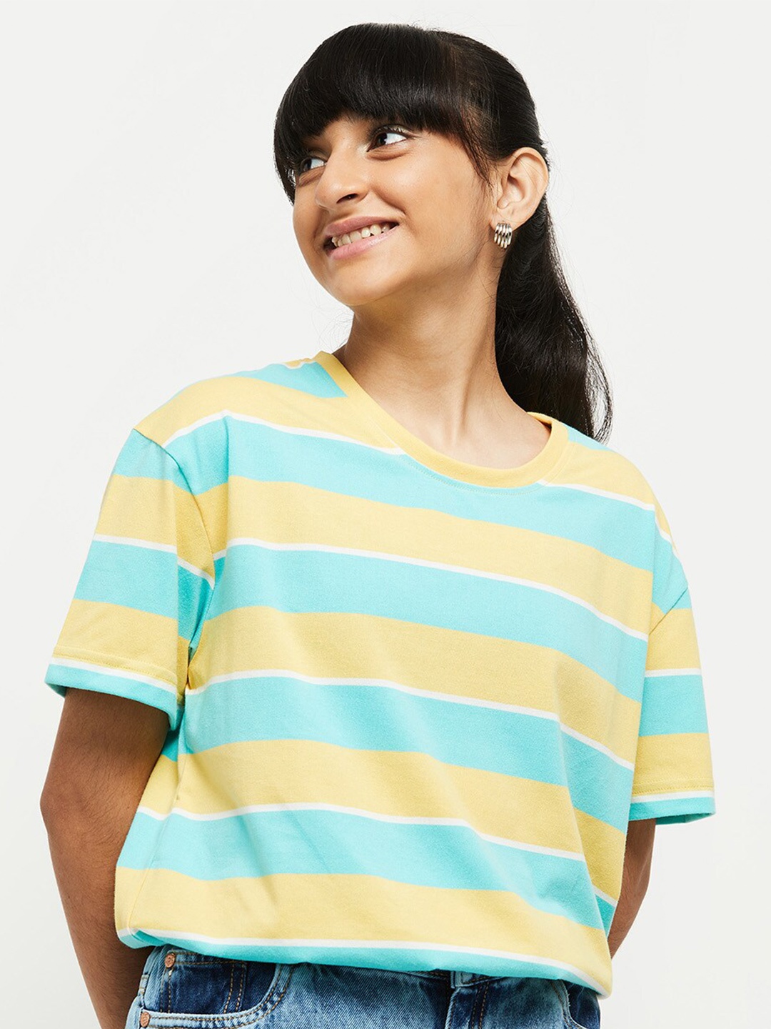 

max Girls Yellow & Blue Striped Drop-Shoulder Sleeves Pure Cotton Loose T-shirt