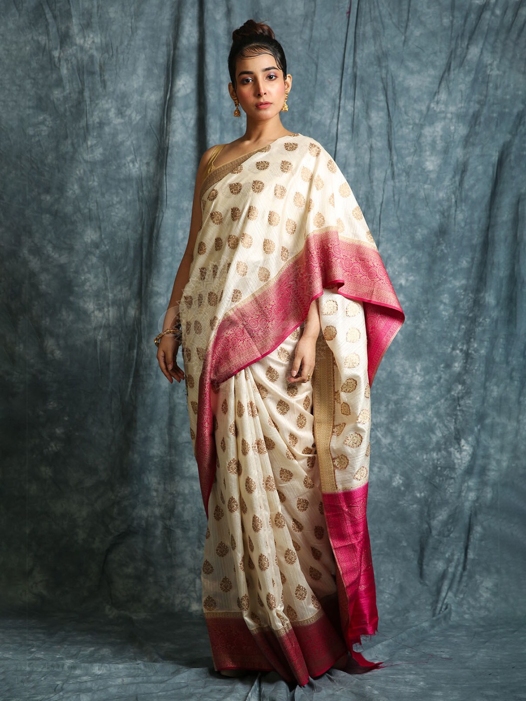 

Charukriti Off White & Pink Ethnic Motifs Pure Silk Saree