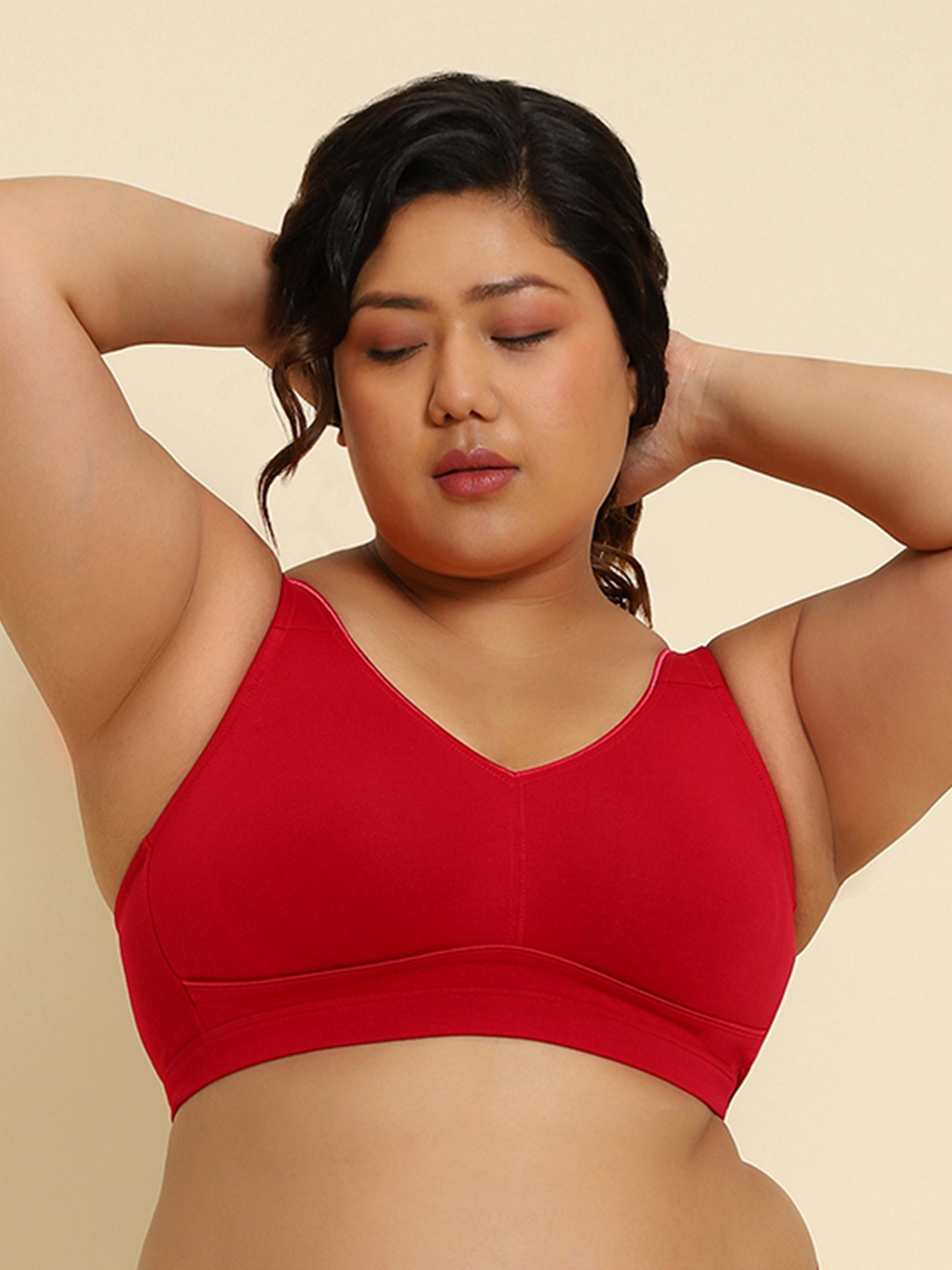 

Van Heusen Women Persian Red Solid Plus Size Wireless Minimizer Bra