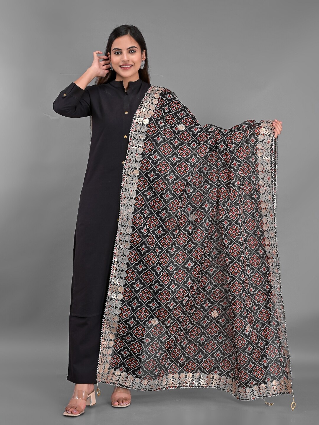 

Apratim Women Black & Red Ethnic Motifs Printed Dupatta with Gotta Patti