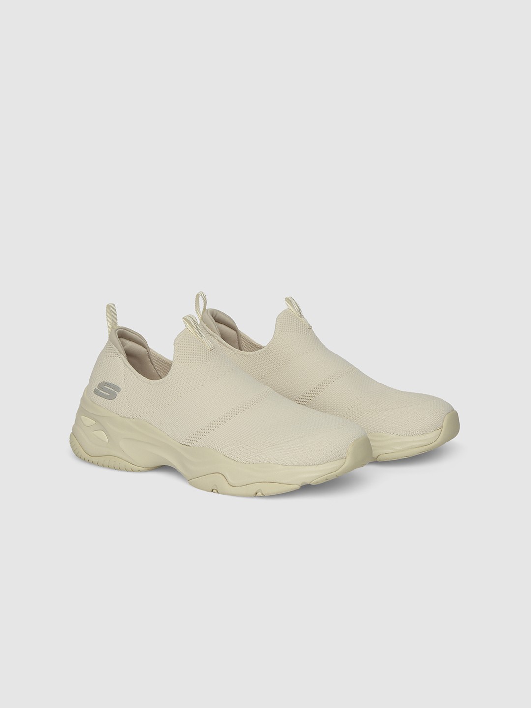 

Skechers Women White Dlites 4 0 Perfect Flow Sneaker