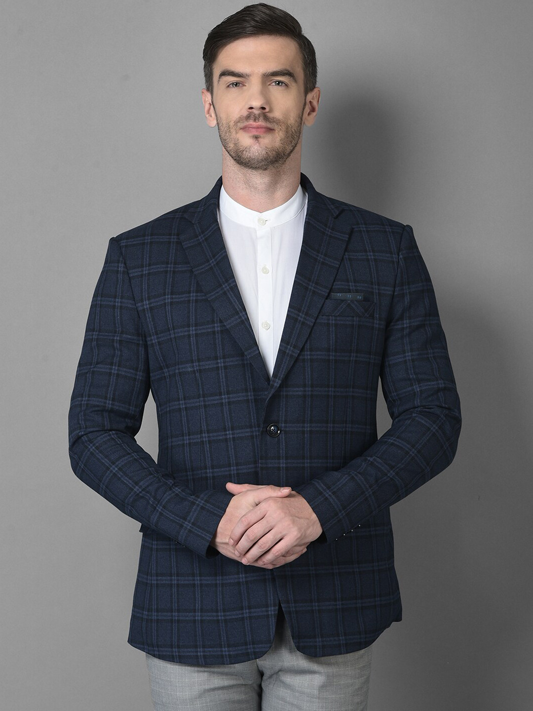 

Canary London Men Blue Checked Slim-Fit Single-Breasted Formal Blazers