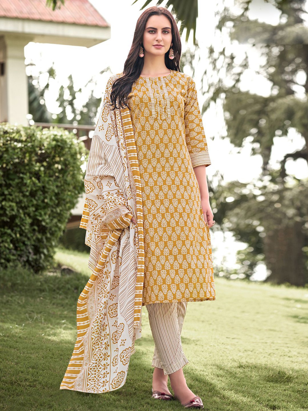 

Satrani Women Mustard & White Printed Unstitched Dress Material