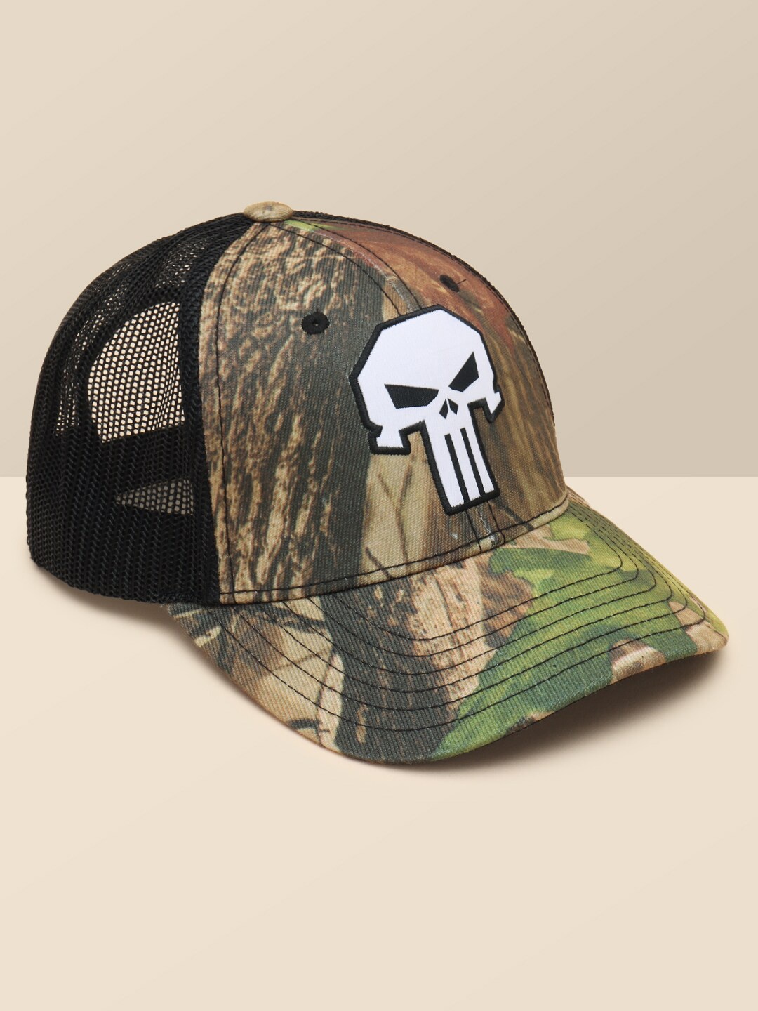 

Free Authority Men Green & Brown Punisher Printed Baseball Trucker Cap