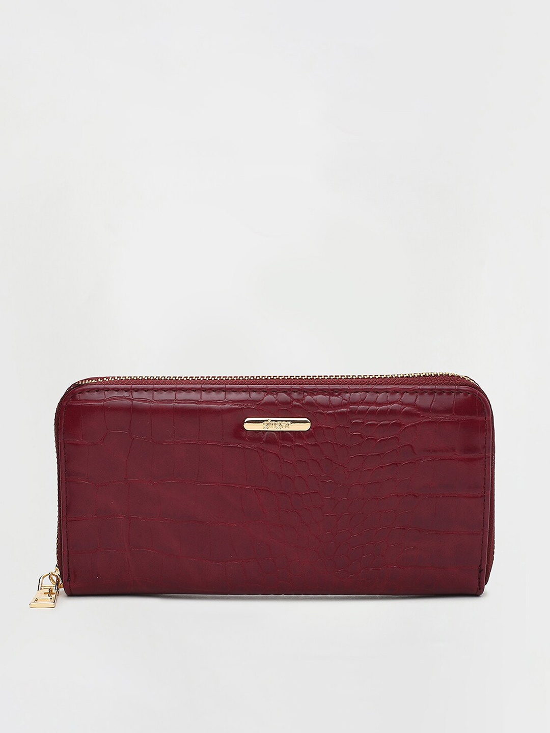 

Ginger by Lifestyle Women Zip Around Wallet, Red