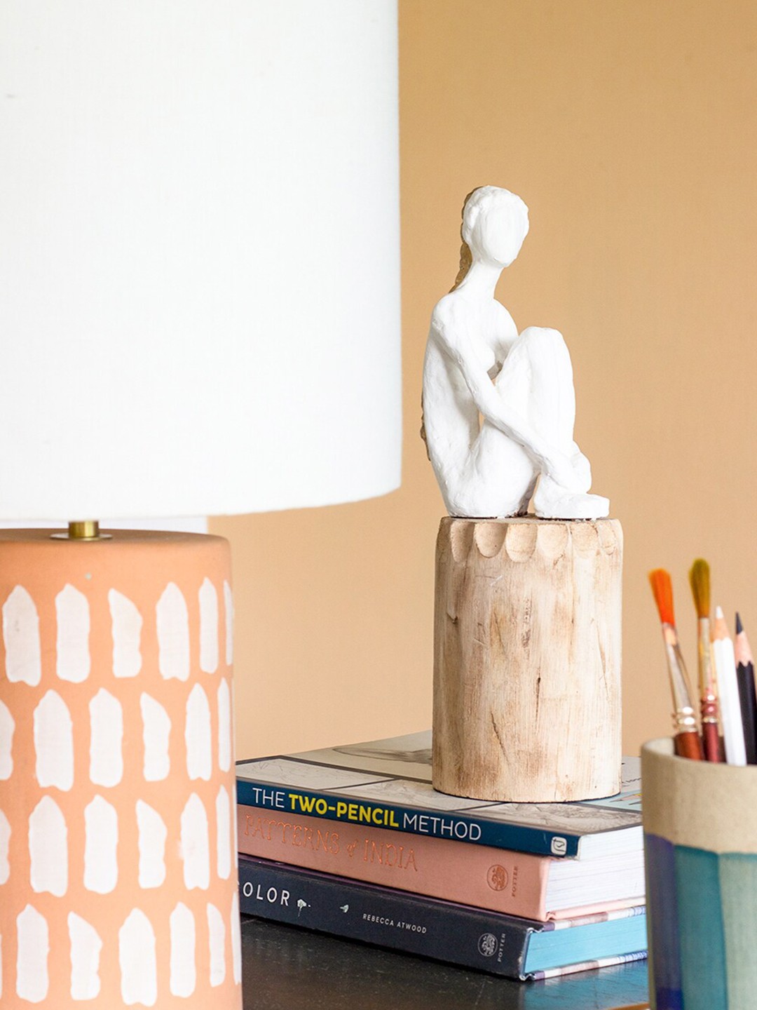

The Wishing Chair White Solid Wooden Showpieces