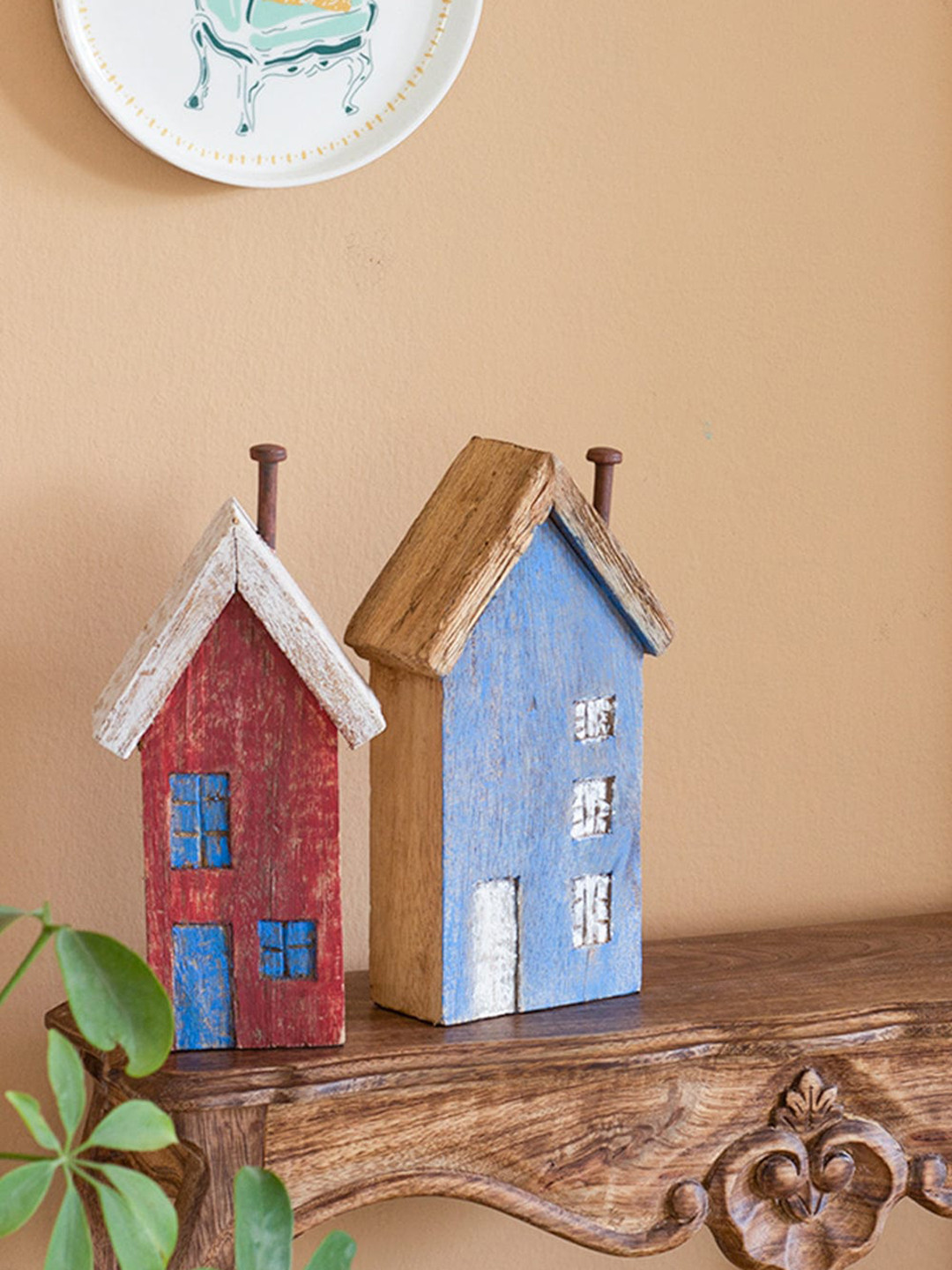 

The Wishing Chair Blue & Red Tiny Homes Wooden Paperweight Showpiece