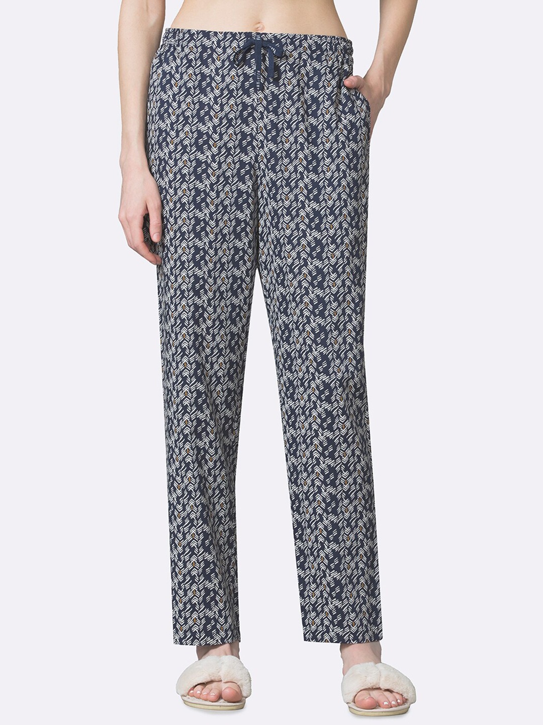 

Van Heusen Women Printed Lounge Pant, Navy blue