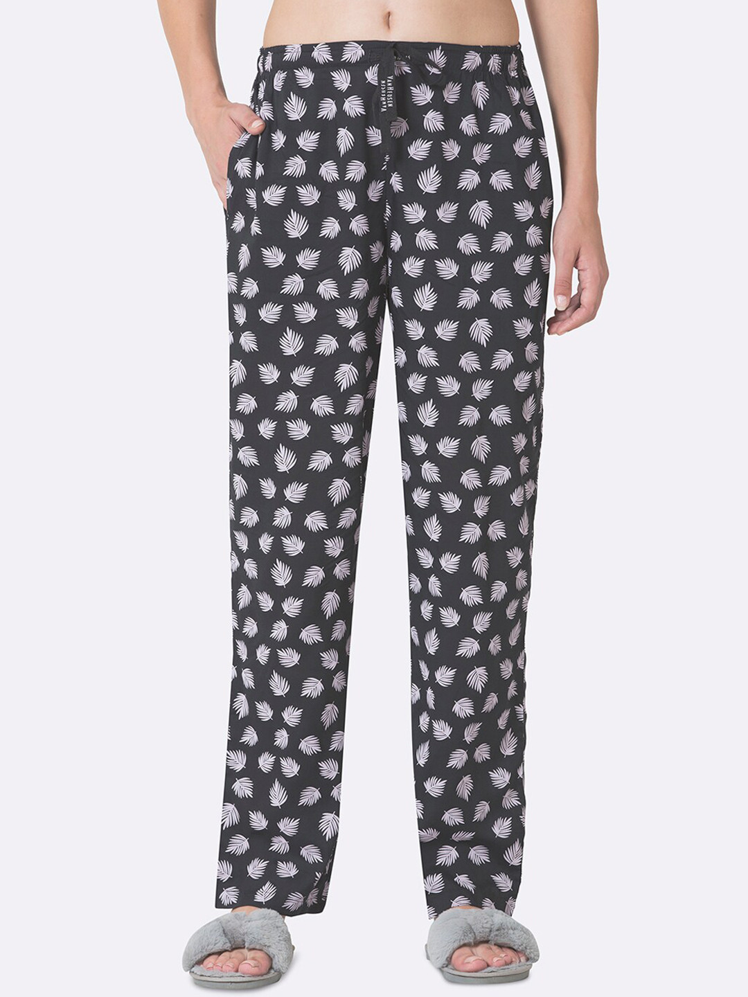 

Van Heusen Women Printed Lounge Pants, Black