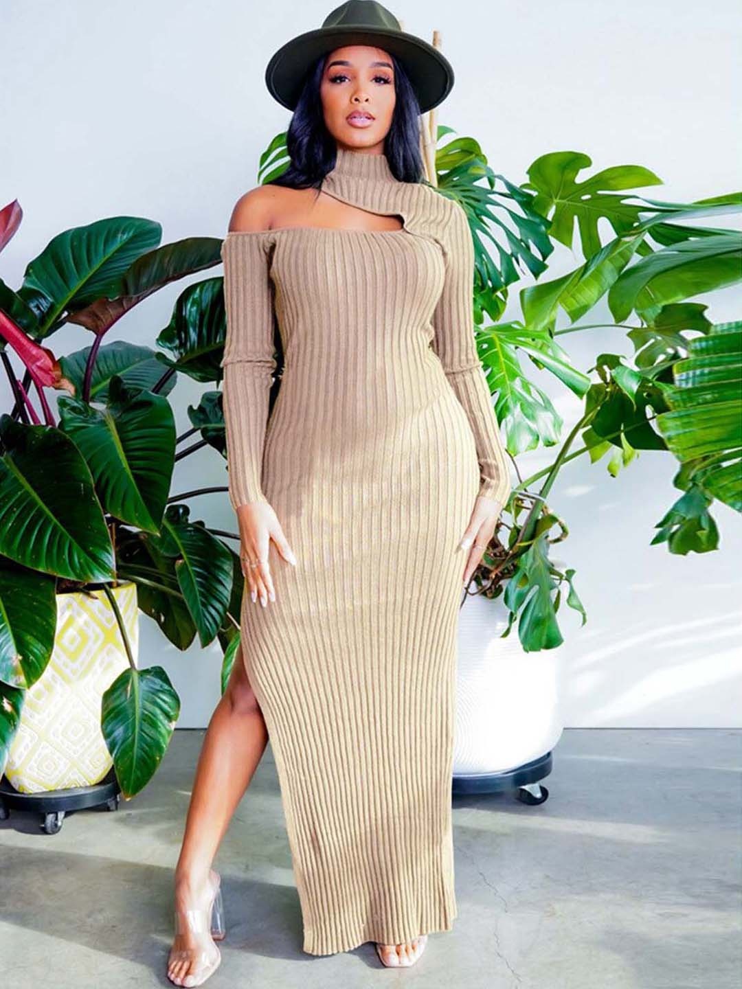

BoStreet Beige Solid Bodycon Dress