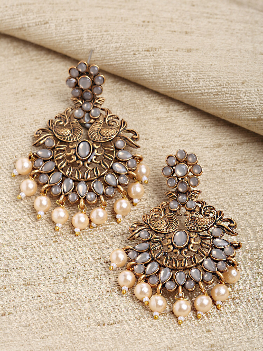 

KARATCART Women Grey & Gold Plated Classic Drop Earrings