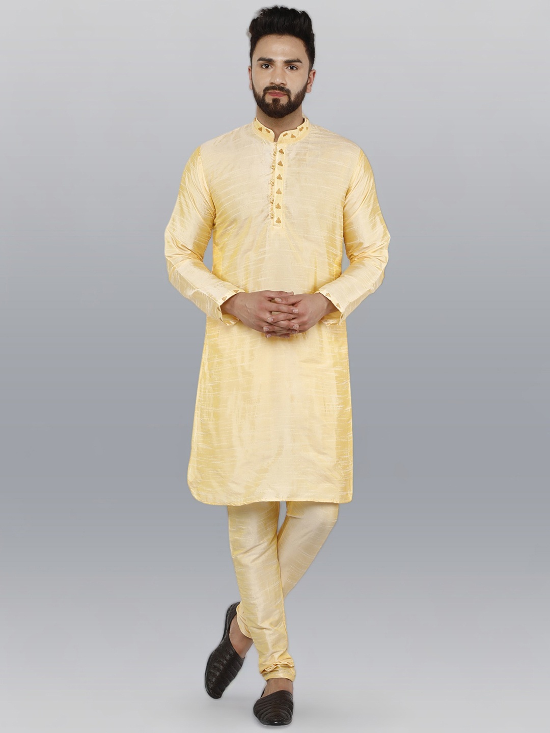 

Enciger Men Cream-Coloured Thread Work Dupion Silk Kurta with Churidar