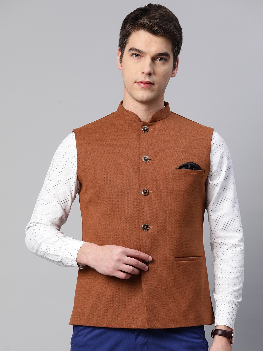 

ESSAS club Men Tan Brown Solid Mandarin Collar Nehru Jacket