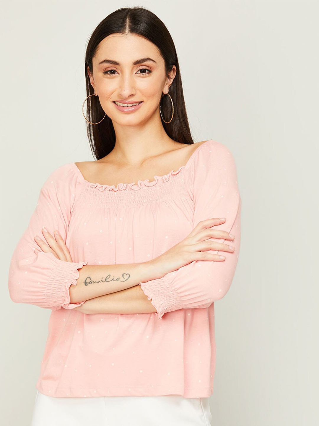 

Fame Forever by Lifestyle Women Pink & White Geometric Print Top