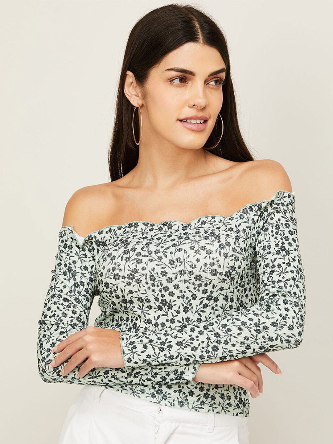 

Ginger by Lifestyle Women Green & Grey Floral Print Off-Shoulder Bardot Top