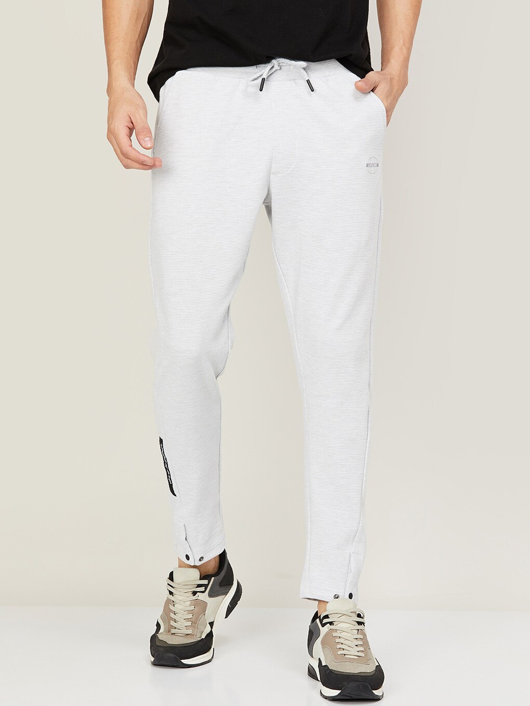 

Bossini Men Grey Solid Cotton Track Pants