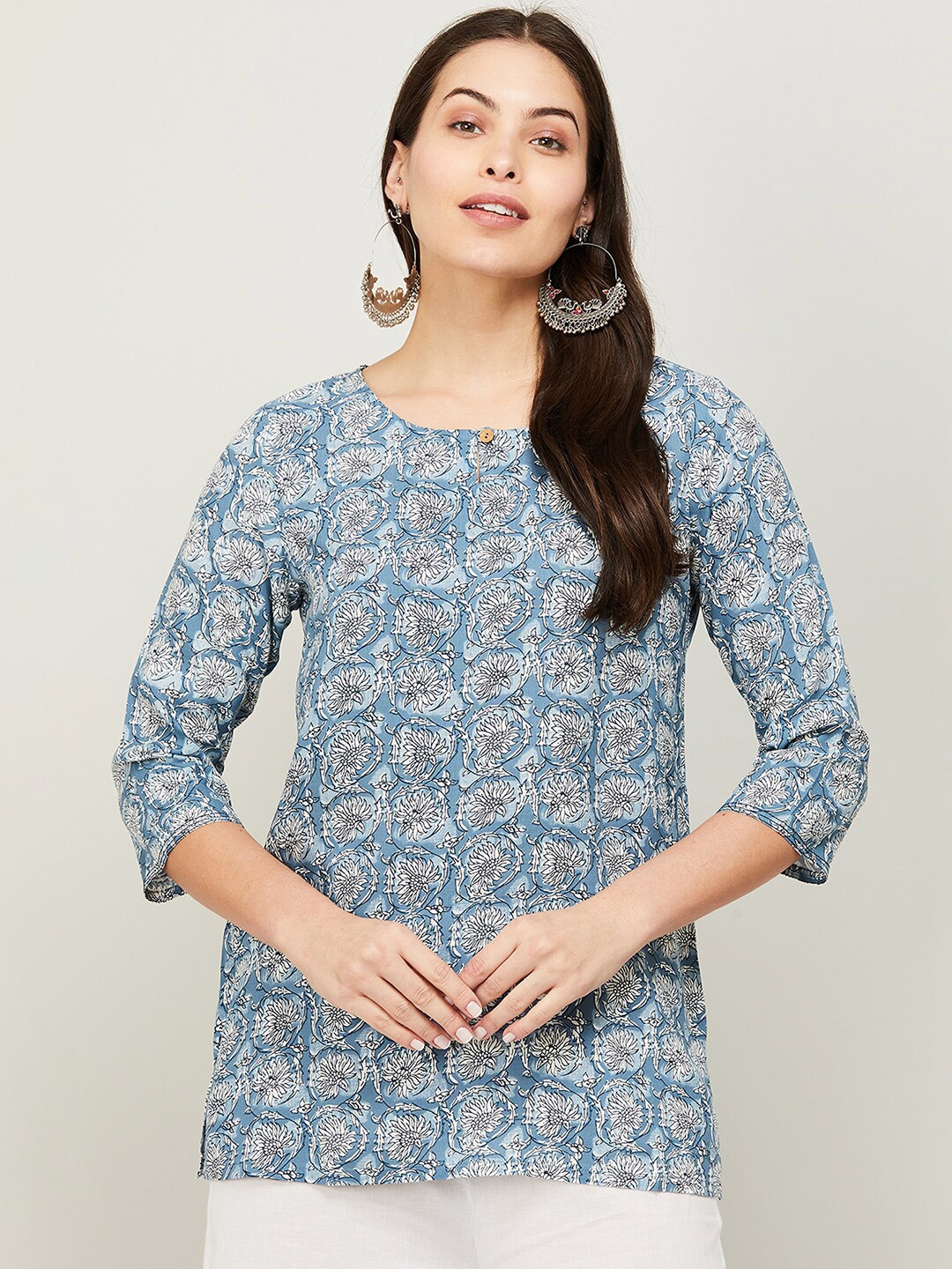 

Melange by Lifestyle Women Blue Printed Kurti