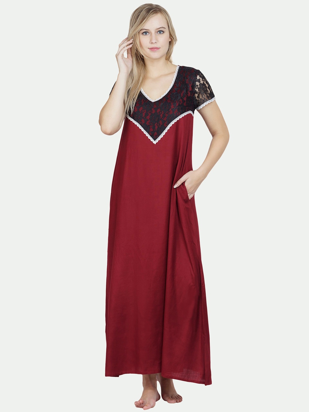 

PATRORNA Women Maroon Maxi Nightdress