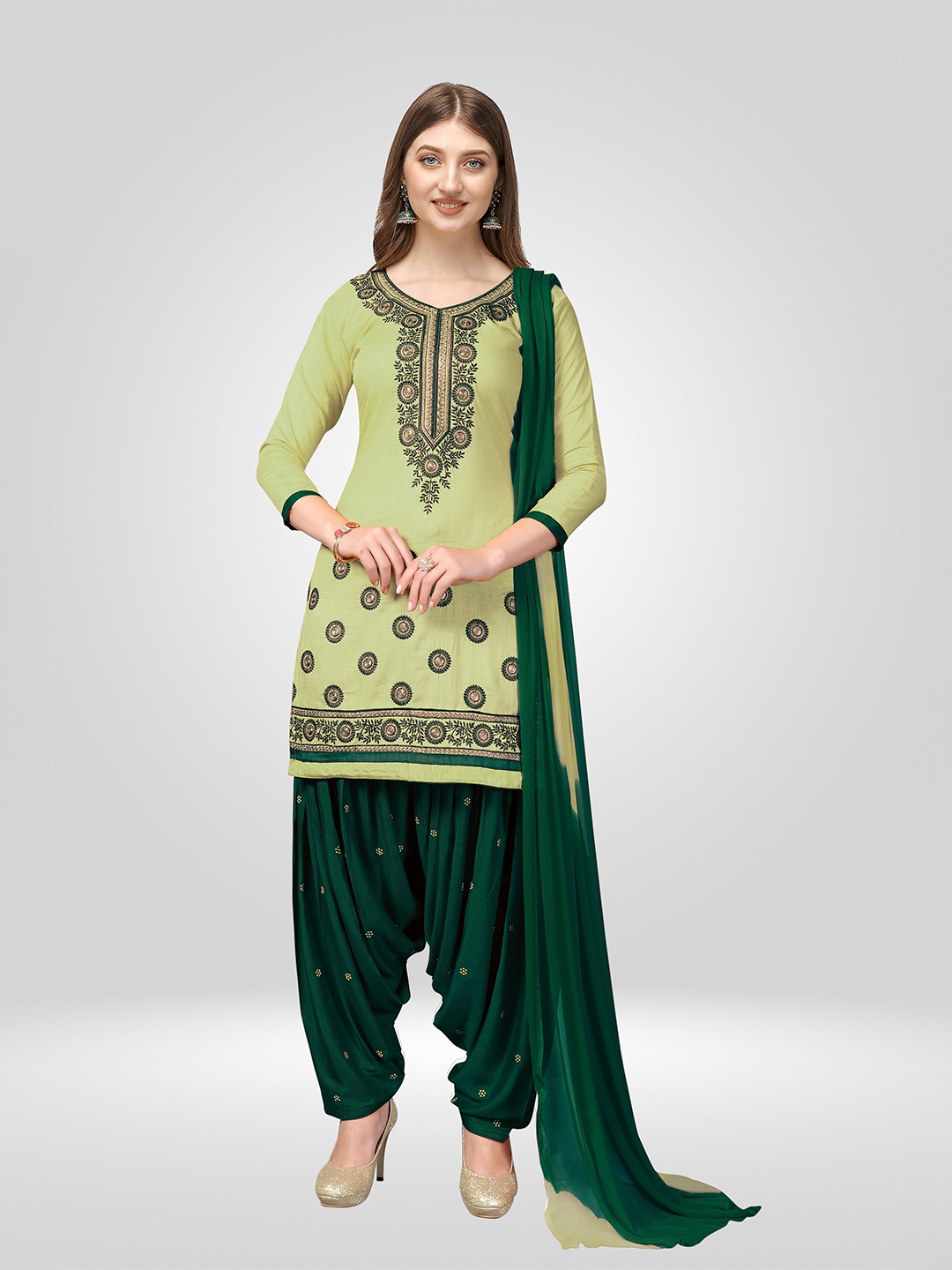

Nivah Fashion Women Green & Gold-Toned Embroidered Unstitched Dress Material
